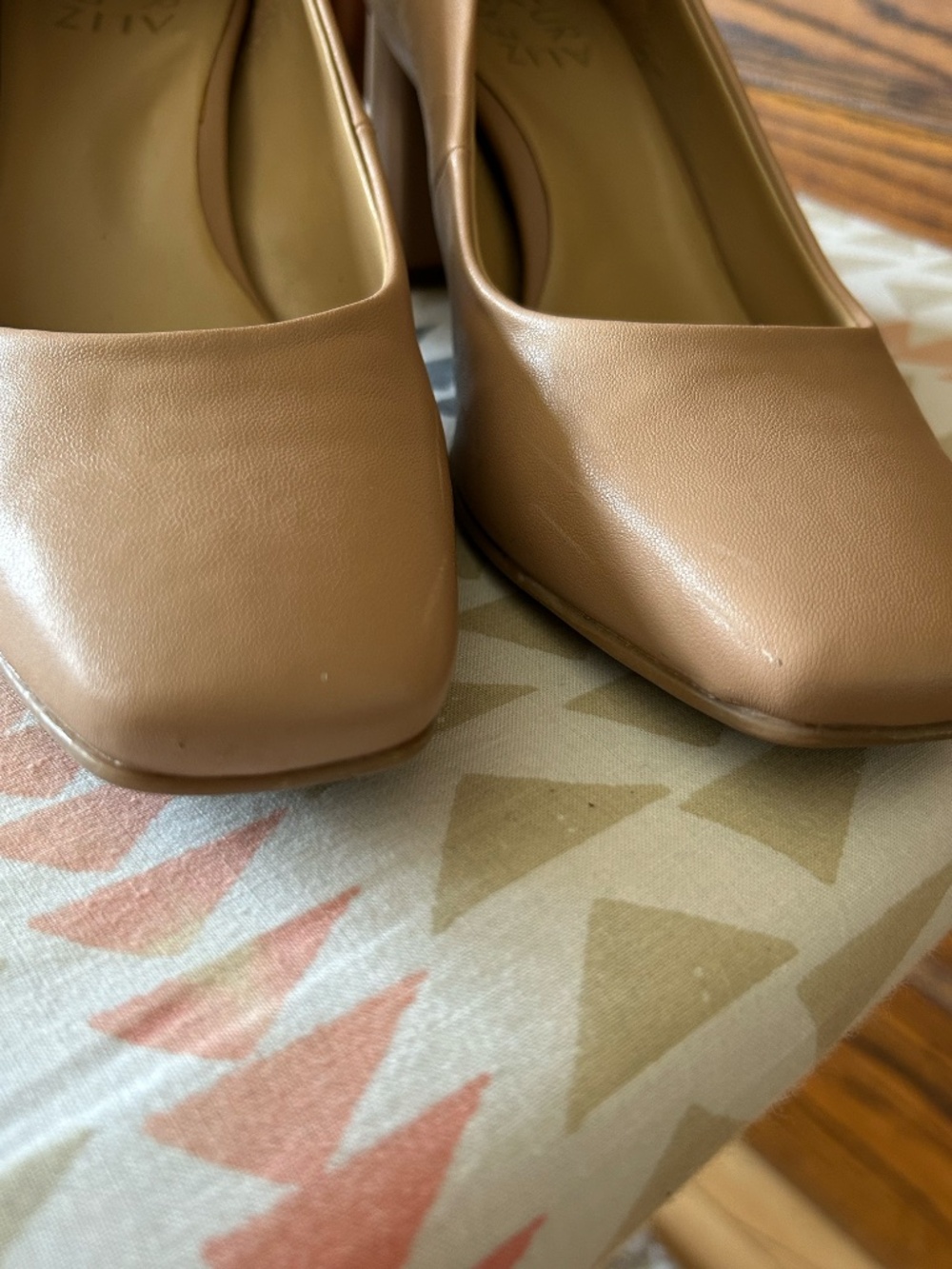 Naturalizer Women's Warner Square Toe Block Heel Pump - Picture 5 of 9